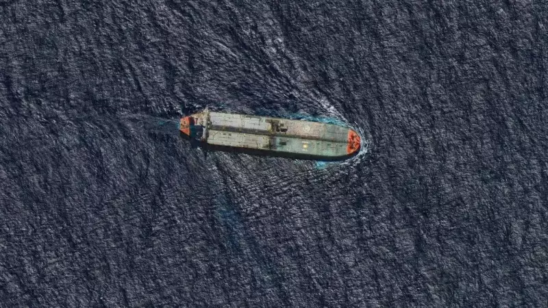 Asian Markets Mixed as Tech Gains Offset by Oil Surge on Venezuela Blockade