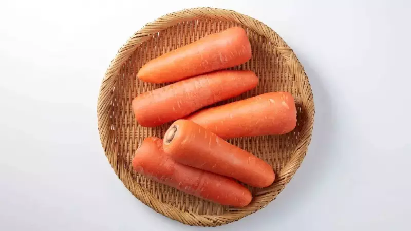 Baby Carrots for Sleep? Experts Debunk TikTok's Latest Wellness Trend