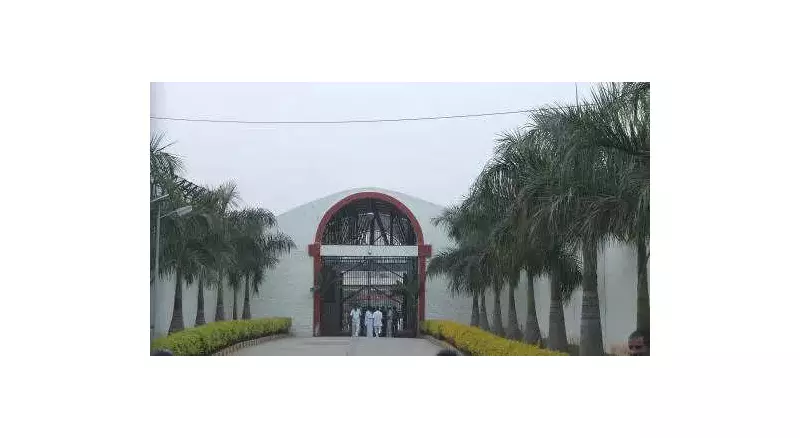 Bengaluru Prison Crackdown: 79 Phones, Weapons Seized in Reform Drive