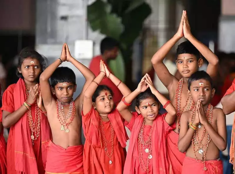 Bhavani Deeksha Viramana 2025: Vijayawada's Kanaka Durga Temple Braces for 7 Lakh Devotees
