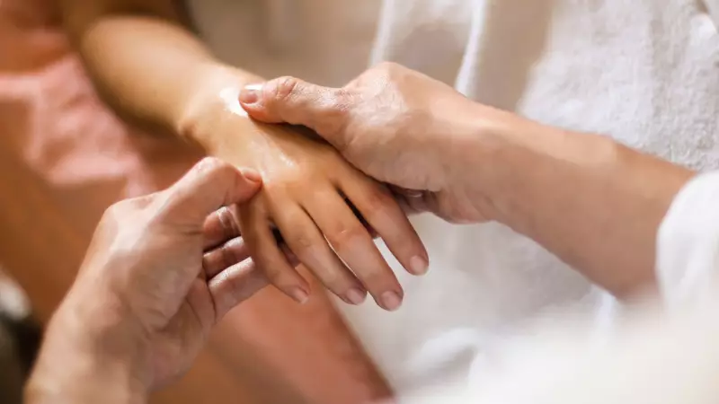 Bihar Sees Surge in Alternative Therapies: From Leech to Fish Healing