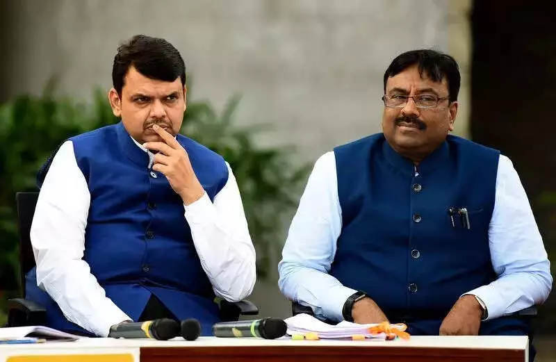 BJP MLA Asks: Is Sudhir Mungantiwar Becoming Another Eknath Khadse?