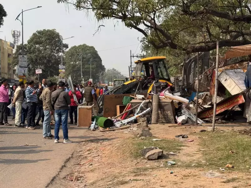 BSL, Bokaro Administration Demolish 36 Illegal Shops in Sector 4 Anti-Encroachment Drive