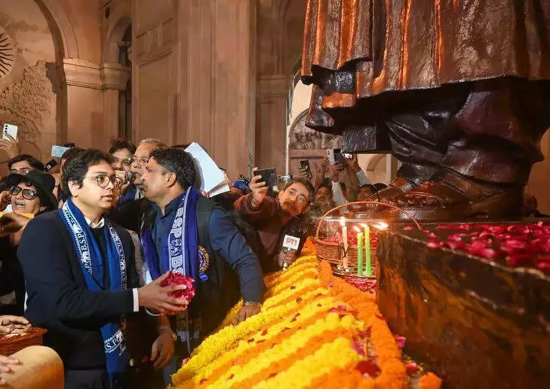 BSP Observes Ambedkar's Death Anniversary with Grand Events in Lucknow, Noida