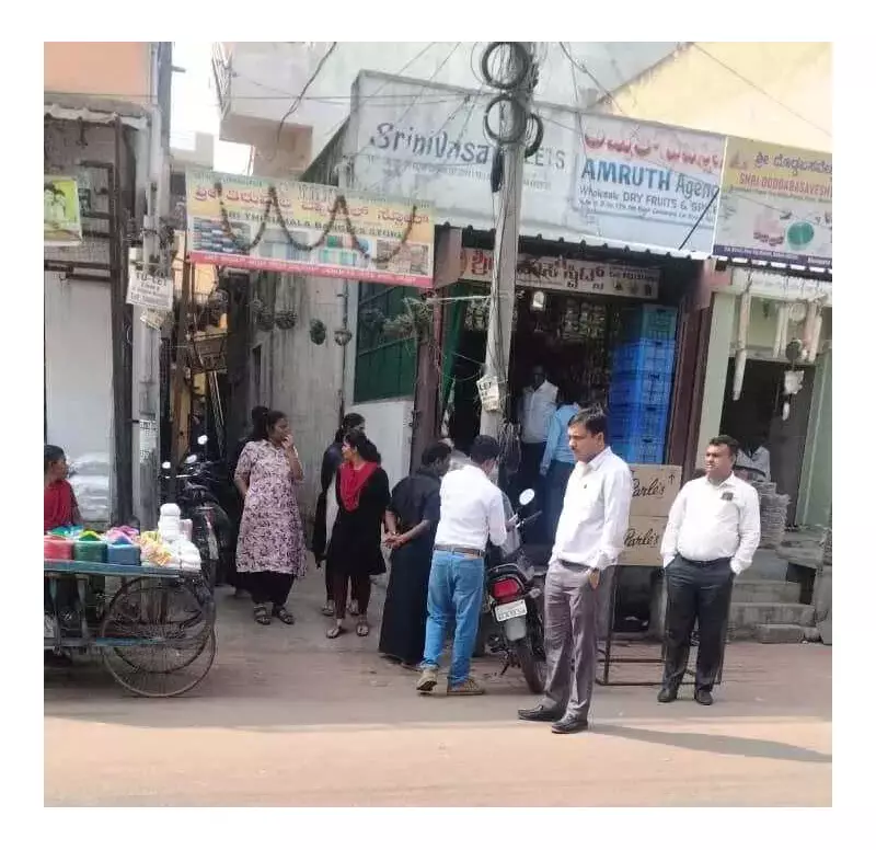 CBI Raids Aides of Ex-Minister B Nagendra in Ballari Over Valmiki Corporation Scam