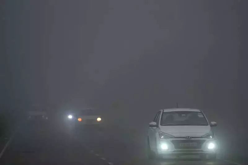 Chandigarh Colder Than Shimla: 7.2°C Min, Dense Fog Disrupts Life