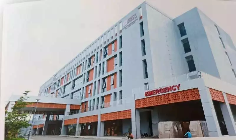 Chandrapur's ₹280 Crore Cancer Hospital Opens, A Boon for Vidarbha
