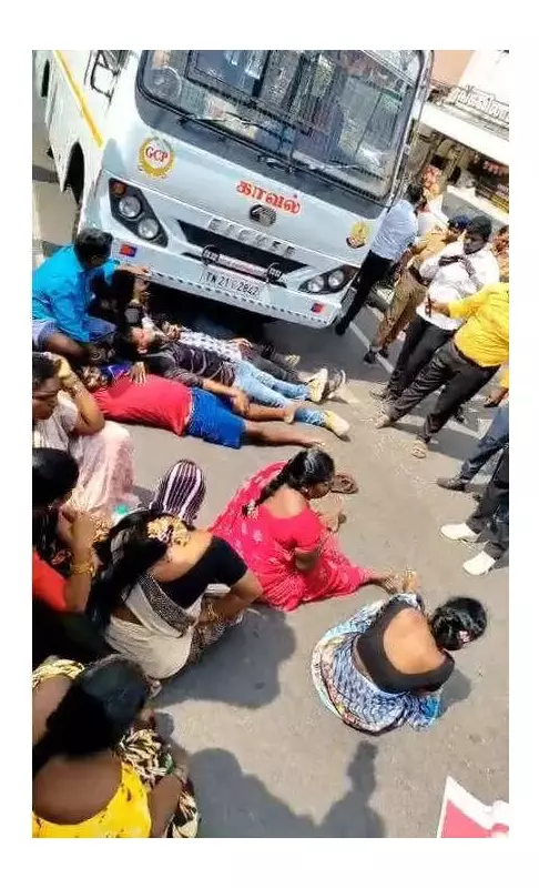 Chennai Sanitation Workers' Flash Protests: Over 500 Held, Traffic Snarls in Parry's Corner