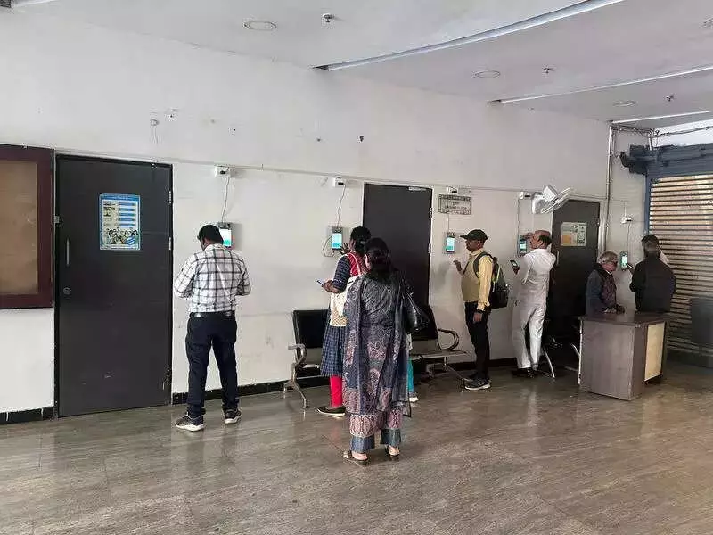 Chhattisgarh Mandates Aadhaar Biometric Attendance for 250+ Officers from Dec 1