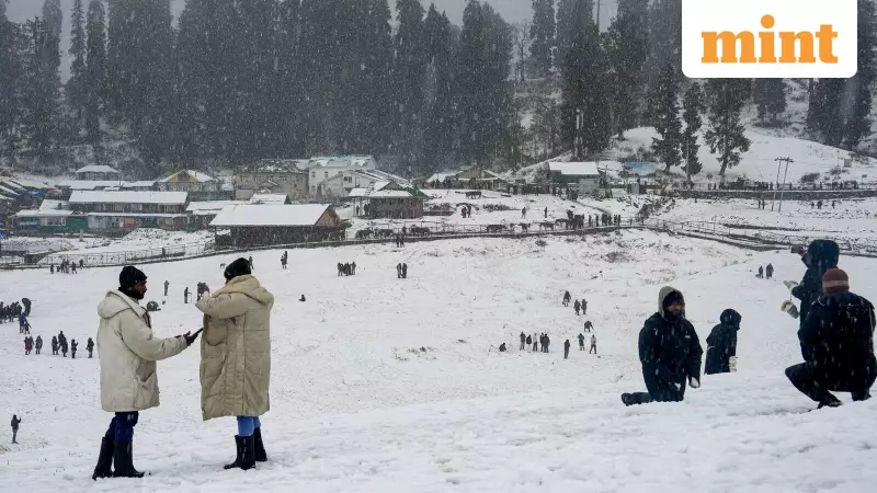 Chillai Kalan Begins: Stunning Snowfall Transforms Jammu & Kashmir into Winter Wonderland