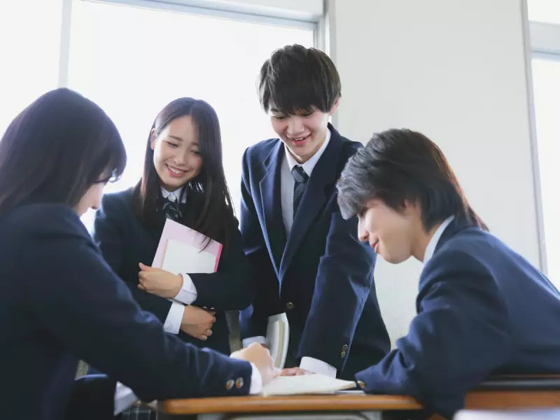 Chinese Students Return Home: 4.95 Lakh Returnees in 2024 as West Loses Shine