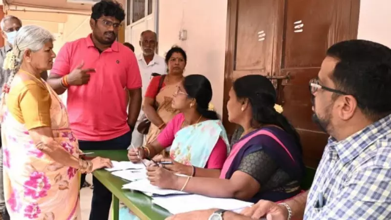 Coimbatore Voter Camps See Low Turnout; Residents Rush to Correct Rolls