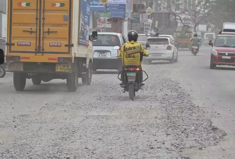 Coimbatore's Pothole Peril: Rs 415 Crore Spent, Yet Roads Remain a Nightmare