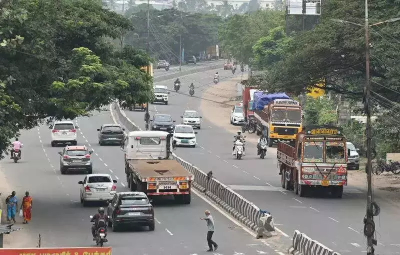 Coimbatore's Rs 600 Crore Flyover Stalled as Metro Rail Project Casts Shadow