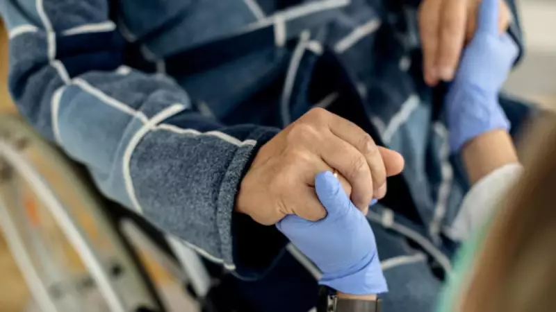 Cold Weather Worsens Multiple Sclerosis Symptoms: Winter Explained