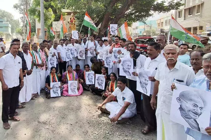 Congress Protests in Madurai Against Bill to Replace MGNREGA