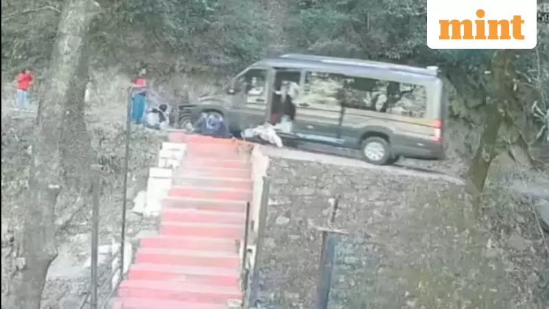 Dalhousie Tourist Van Narrowly Escapes Gorge; Video Shows Terrifying Moments