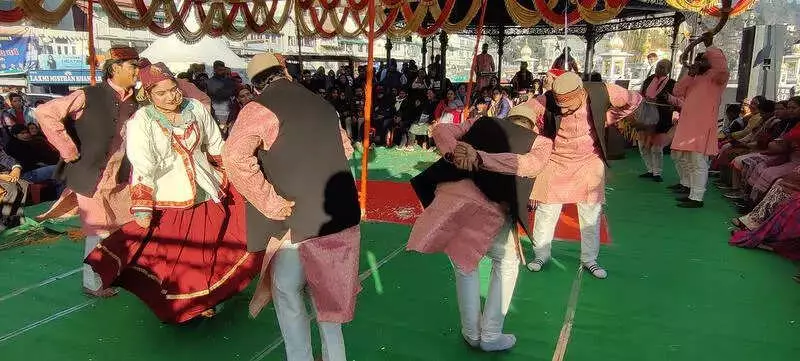 Dehradun, Mussoorie Gridlocked: Christmas, Carnival, Processions Cause Major Traffic Chaos