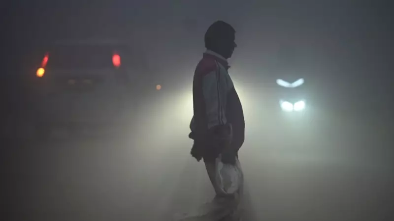 Delhi AQI at 377, Fog & Smog Disrupt Travel; GRAP-4 in Effect