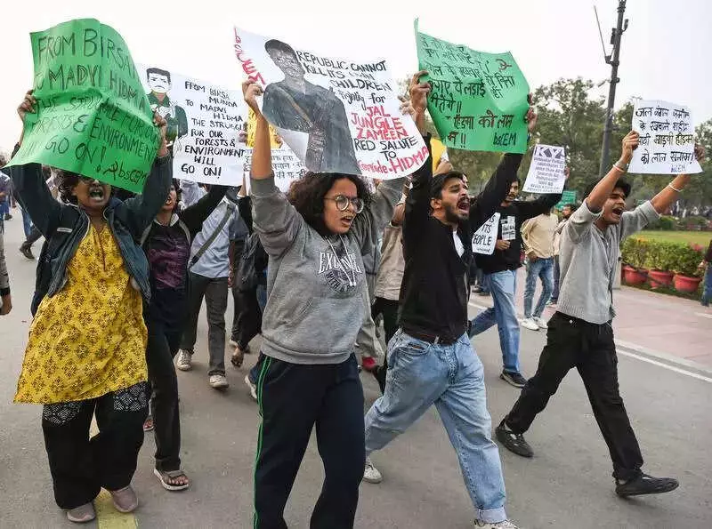 Delhi Court Delays Bail Decision for 23 Kartavya Path Protest Accused