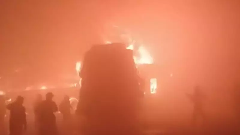 Dense Fog Triggers Deadly Pile-Up and Fire on Delhi-Agra Expressway