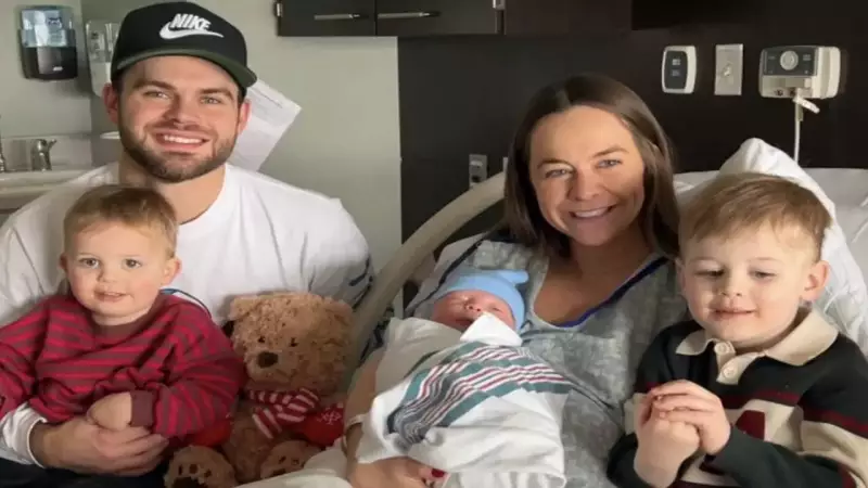 Detroit Red Wings' Alex DeBrincat Welcomes Third Son, Leighton Alexander
