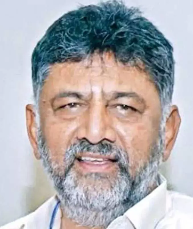 DK Shivakumar's Secretary Injured in Accident, Motorcyclist Dies