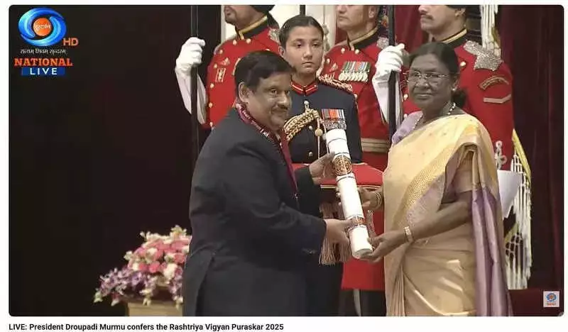 Dr S Venkata Mohan Wins 2025 Vigyan Shri for Pioneering Environmental Science