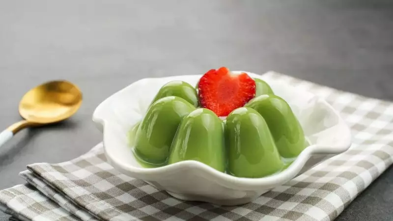 Dr Sethi's Matcha Chia Pudding: A Simple Recipe for Liver & Gut Health