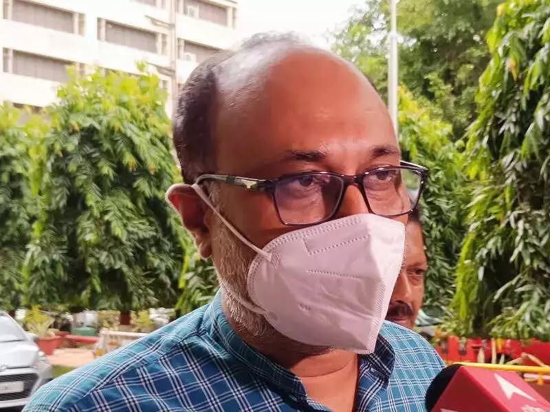 Ex-RG Kar Hospital Official Akhtar Ali Named in CBI Charge Sheet in Corruption Case