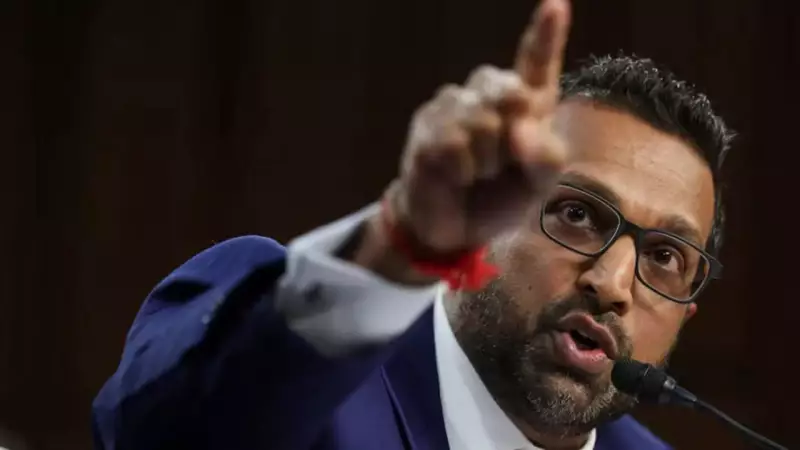 FBI Charges Chinese Researcher for Smuggling E. Coli Strains into US