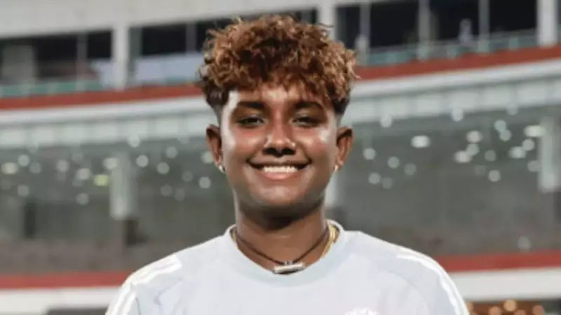 G Kamalini, 16, Becomes India's 90th T20I Cap, Debuts vs Sri Lanka
