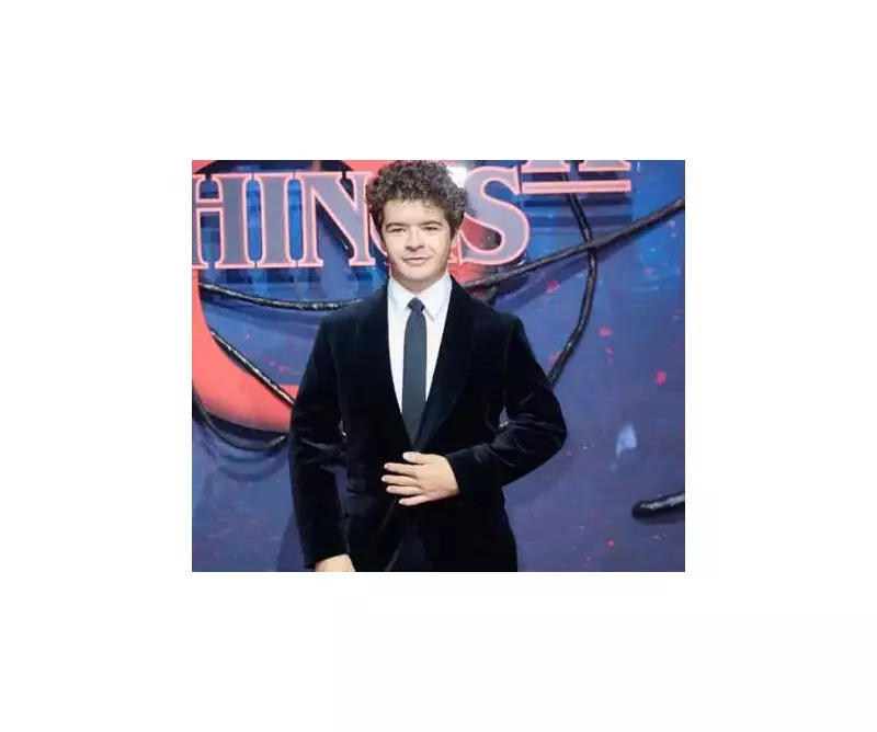 Gaten Matarazzo Reveals His Closest 'Stranger Things' Friends & Messy Roommate Tales