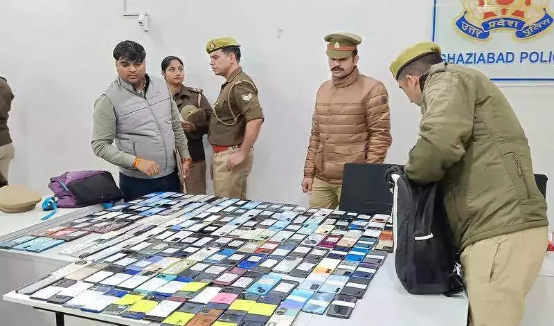 Ghaziabad Police Recover 246 Lost Phones Worth ₹65 Lakh Via CEIR Portal
