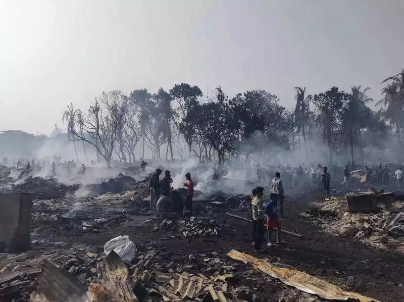 Ghuni Fire: Mamata Orders Probe as 400+ Affected, BJP Alleges Voter List Link