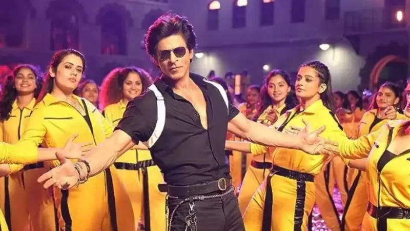 Girija Oak Reveals Shah Rukh Khan's Humility: He Apologised to Crew for Mistake