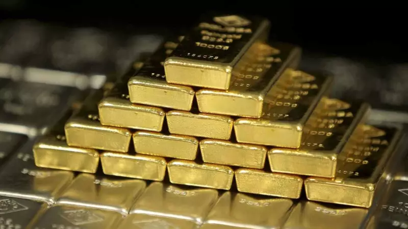 Gold Price Hits Record High of ₹1,39,181 on MCX Amid Fed Rate Cut Hopes