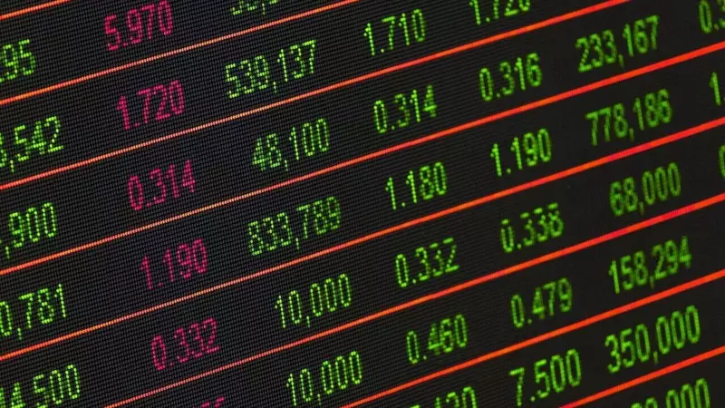 Gujarat Kidney Shares List at 5.9% Premium, Defy Market Trend