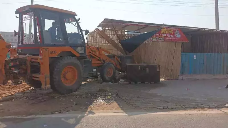 Gurgaon Police Demolish Illegal Restaurant Built by Habitual Offender on Govt Land