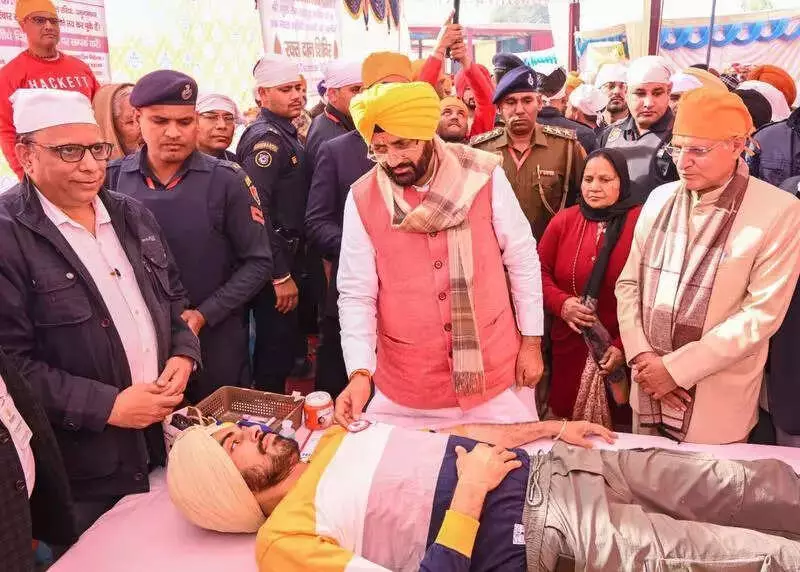 Haryana CM Nayab Singh Saini Attends 350th Martyrdom Anniversary of Guru Tegh Bahadur