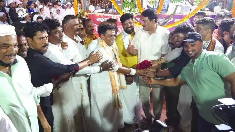 Hindus Offer Hore Kanike in Mangaluru, Showcasing Communal Harmony for Uroos