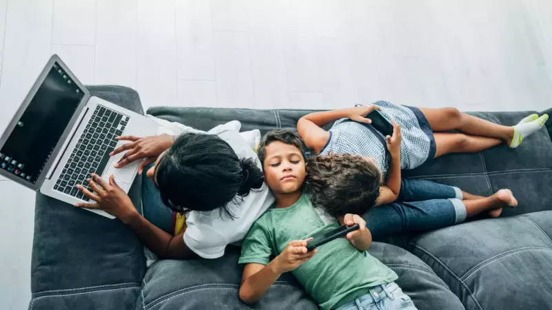 Inactive Parents Double Risk of Sedentary Kids, Study Reveals