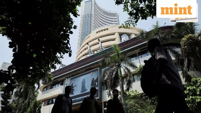 India's 2025 Corporate Scorecard: Aditya Birla, Bajaj Lead, Tata & Adani Lag