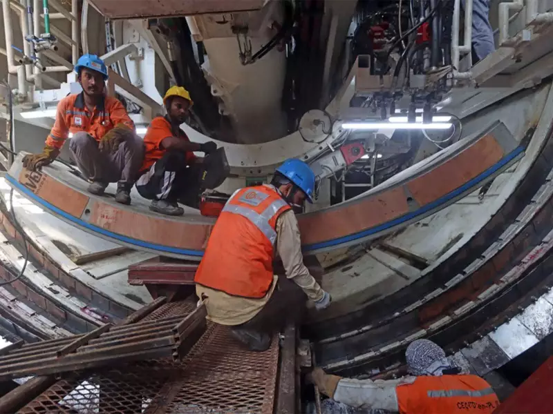 India's Manufacturing PMI Slows to 56.6 in Nov, Job Growth Hits 21-Month Low