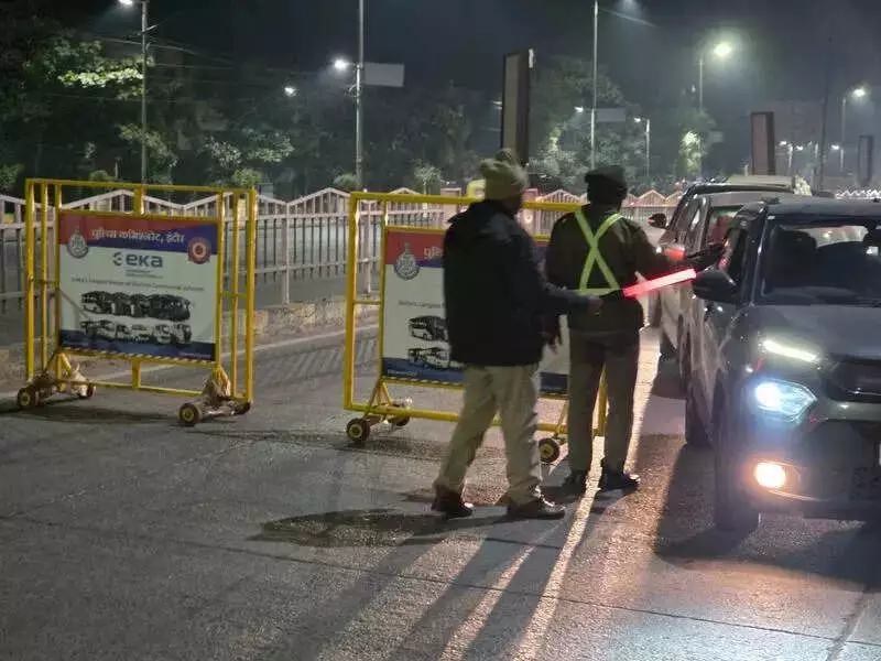 Indore Police Crackdown: 454 Booked, 155 Warrants Executed in Night Ops