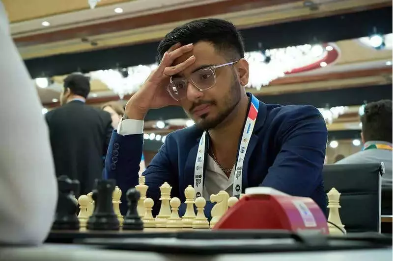 Iranian Masters Dominate Day 2 of Global Chess League in Mumbai