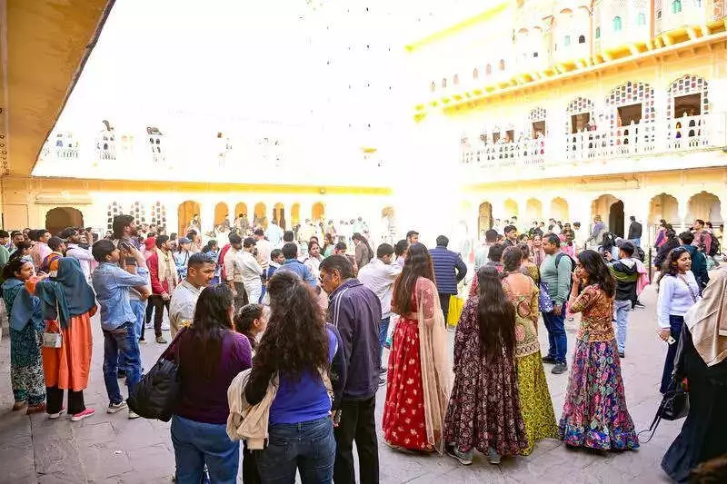 Jaipur's Toilet Crisis: Walled City Struggles with Sanitation Amid Tourist Rush