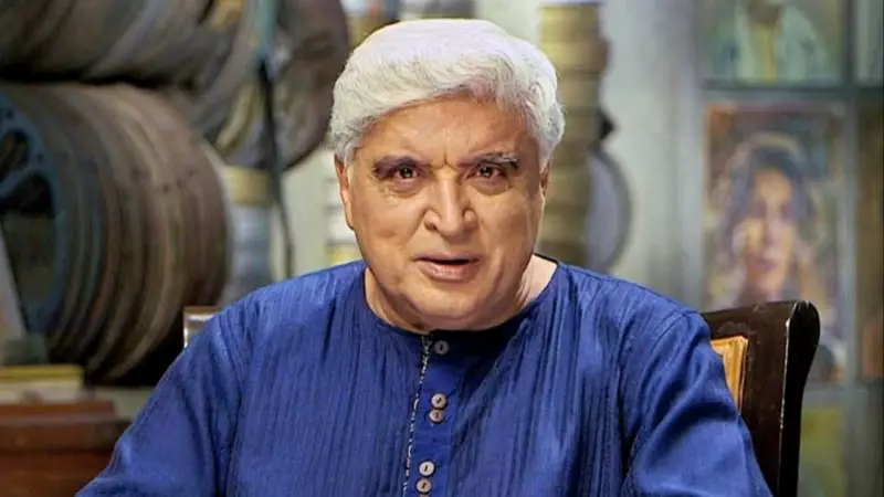 Javed Akhtar, Zaira Wasim Slam Nitish Kumar for Pulling Woman's Naqab