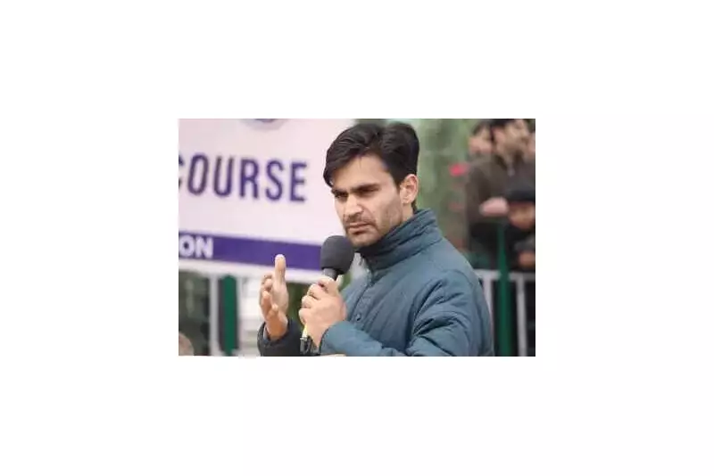 J&K HC Allows PDP's Waheed Parra to Travel Across India After 5-Year Legal Battle