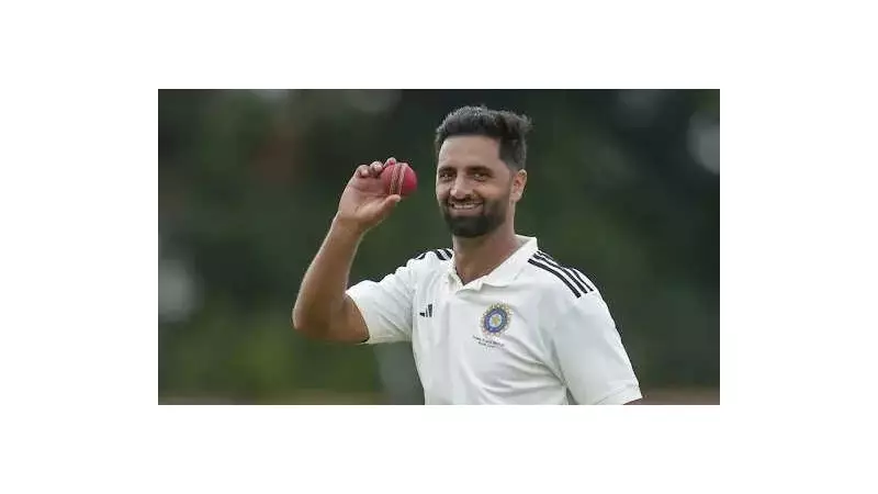 J&K Pacer Auqib Nabi Hits IPL Jackpot: Delhi Capitals Pay Rs 8.40 Crore